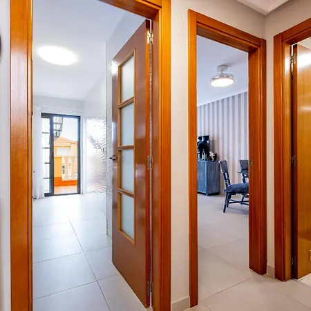 Del Duque Ocean View Terrace Apartman *